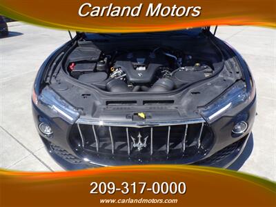 2017 Maserati Levante AWD   - Photo 11 - Stockton, CA 95205