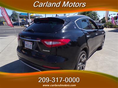 2017 Maserati Levante AWD   - Photo 7 - Stockton, CA 95205