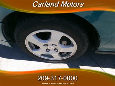 1995 Acura Integra LS   - Photo 4 - Stockton, CA 95205