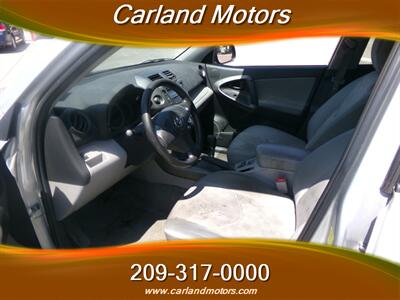 2011 Toyota RAV4 AWD   - Photo 13 - Stockton, CA 95205