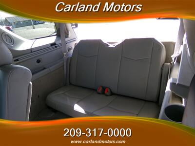 2008 Cadillac 3rd Row Seats V6   - Photo 16 - Stockton, CA 95205