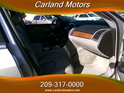 2008 Cadillac 3rd Row Seats V6   - Photo 12 - Stockton, CA 95205