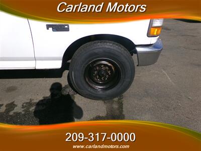 1996 Ford F-250 XL   - Photo 15 - Stockton, CA 95205