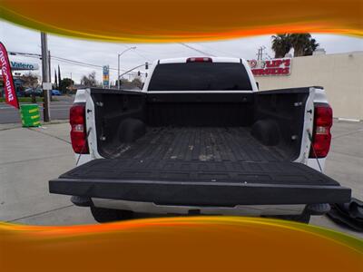 2015 Chevrolet Silverado 2500HD LT   - Photo 29 - Stockton, CA 95205