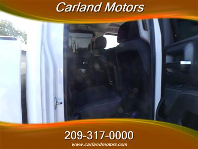 2015 Chevrolet Silverado 2500HD LT - Photo 33 - Stockton, CA 95205