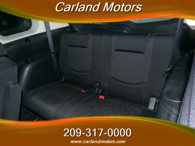 2008 Mazda Mazda5 Sport   - Photo 12 - Stockton, CA 95205