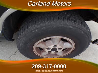 1997 Chevrolet Blazer LS   - Photo 9 - Stockton, CA 95205