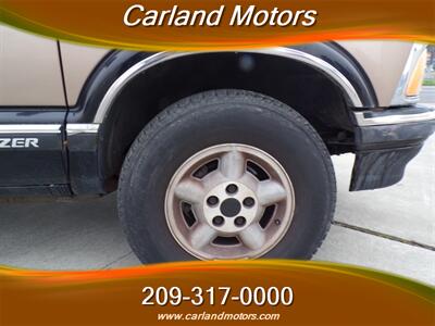 1997 Chevrolet Blazer LS   - Photo 10 - Stockton, CA 95205