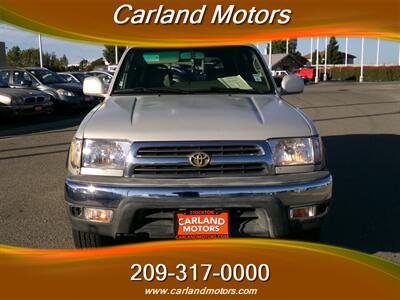 2000 Toyota 4Runner SR5   - Photo 8 - Stockton, CA 95205