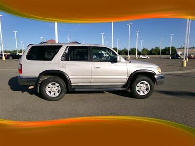 2000 Toyota 4Runner SR5   - Photo 6 - Stockton, CA 95205