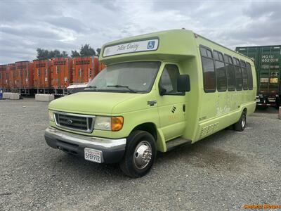 2007 Ford E-450 SD Shuttle Bus - Photo 2 - Stockton, CA 95205