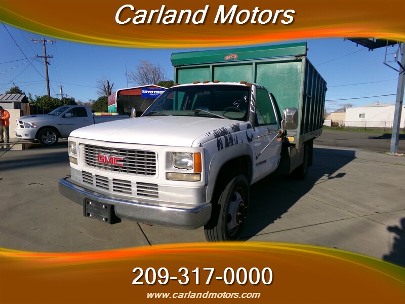 1997 GMC Sierra 3500 Dump Truck   - Photo 1 - Stockton, CA 95205