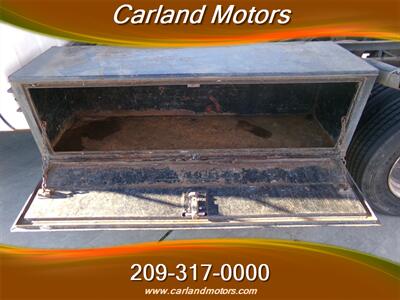 1997 GMC Sierra 3500 Dump Truck - Photo 12 - Stockton, CA 95205