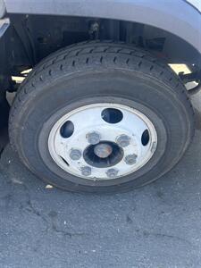 2014 Isuzu NPR Box Truck w/Liftgate Eco Max   - Photo 9 - Stockton, CA 95205