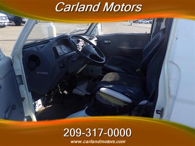 2008 Vantage Vehicle Internati Truck   - Photo 9 - Stockton, CA 95205