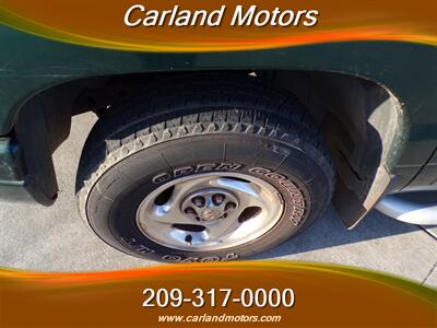 1999 Dodge Durango SLT - Photo 9 - Stockton, CA 95205