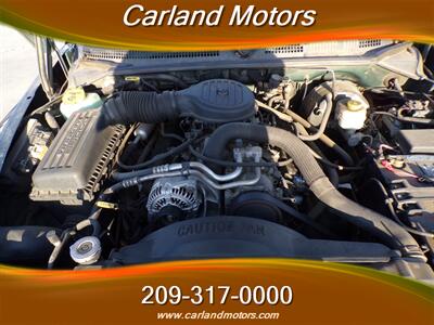 1999 Dodge Durango SLT - Photo 14 - Stockton, CA 95205