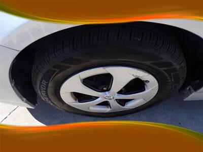 2012 Toyota Prius Two   - Photo 9 - Stockton, CA 95205