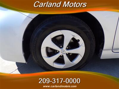 2012 Toyota Prius Two   - Photo 10 - Stockton, CA 95205