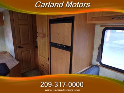 2007 Ford E-Series RV E-350 SD   - Photo 25 - Stockton, CA 95205