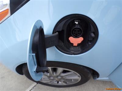 2015 Chevrolet Spark EV 2LT - Photo 13 - Stockton, CA 95205