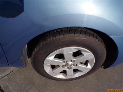 2005 Toyota Prius w/Leather - Photo 9 - Stockton, CA 95205