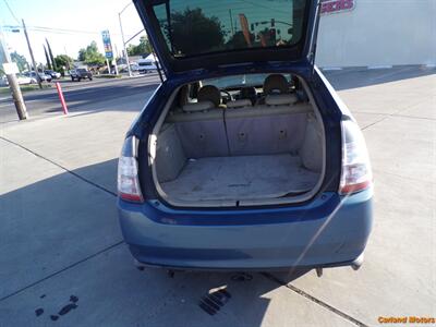 2005 Toyota Prius w/Leather - Photo 20 - Stockton, CA 95205