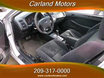 2004 Honda Civic LX - Photo 10 - Stockton, CA 95205