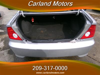 2004 Honda Civic LX - Photo 15 - Stockton, CA 95205