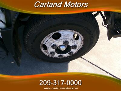 2014 Isuzu NPR-HD   - Photo 33 - Stockton, CA 95205