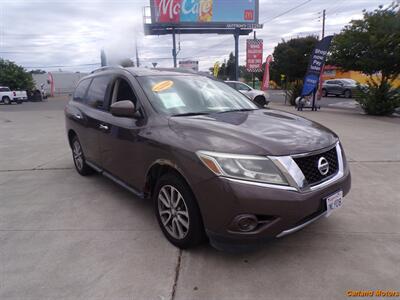 2015 Nissan Pathfinder S - Photo 4 - Stockton, CA 95205