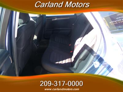 2018 Ford Fusion SE   - Photo 15 - Stockton, CA 95205