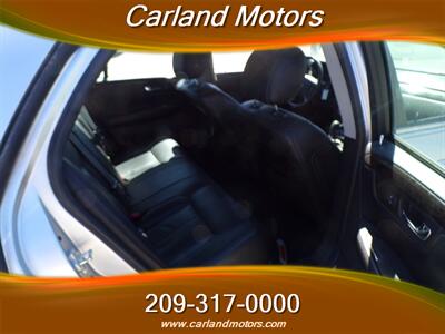 2009 Cadillac DTS Luxury Collection 5-Passenger   - Photo 23 - Stockton, CA 95205