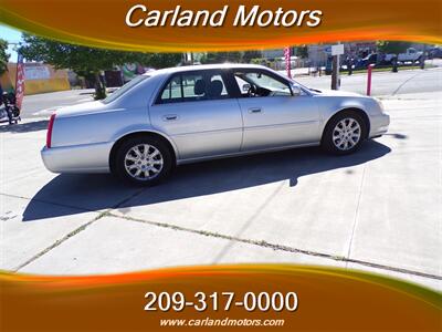 2009 Cadillac DTS Luxury Collection 5-Passenger   - Photo 8 - Stockton, CA 95205
