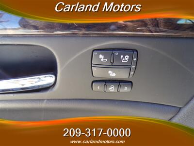 2009 Cadillac DTS Luxury Collection 5-Passenger   - Photo 14 - Stockton, CA 95205