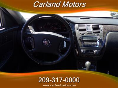 2009 Cadillac DTS Luxury Collection 5-Passenger   - Photo 17 - Stockton, CA 95205