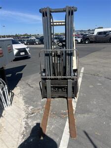 1984 Nissan Forklift Enduro C1 3F 475 Three-stage mast - Photo 12 - Stockton, CA 95205