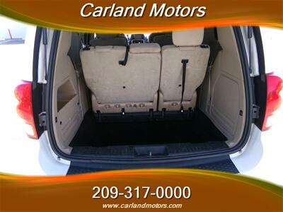 2013 Dodge Grand Caravan SE   - Photo 18 - Stockton, CA 95205