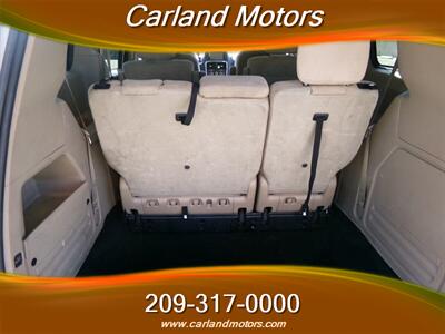 2013 Dodge Grand Caravan SE   - Photo 19 - Stockton, CA 95205