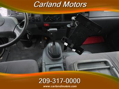 2014 ISUZU NQR BOX TRUCK   - Photo 4 - Stockton, CA 95205