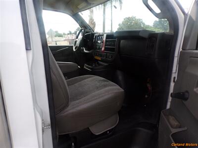 2017 Chevrolet Express 3500 Box Cargo - Photo 12 - Stockton, CA 95205