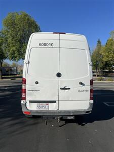 2015 Freightliner Sprinter 2500 w/cooler reefer 2500 - Photo 7 - Stockton, CA 95205