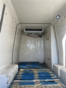 2015 Freightliner Sprinter 2500 w/cooler reefer 2500 - Photo 15 - Stockton, CA 95205