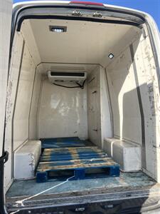 2015 Freightliner Sprinter 2500 w/cooler reefer 2500 - Photo 14 - Stockton, CA 95205
