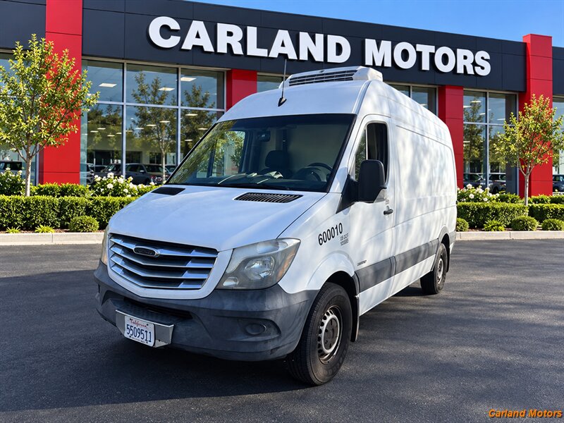 2015 Freightliner Sprinter 2500 w/cooler reefer 2500   - Photo 1 - Stockton, CA 95205