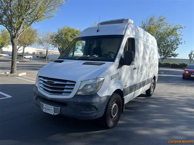2015 Freightliner Sprinter 2500 w/cooler reefer 2500 - Photo 2 - Stockton, CA 95205
