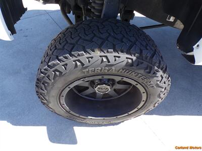 2014 Nissan Titan S   - Photo 9 - Stockton, CA 95205