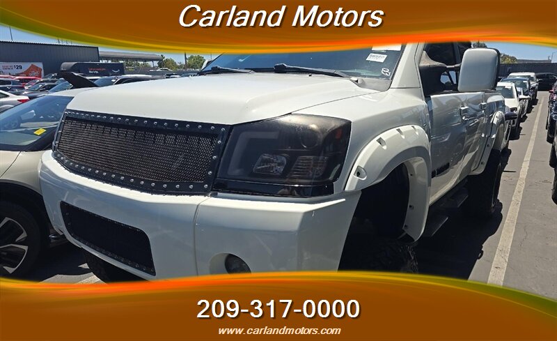 2014 Nissan Titan S  