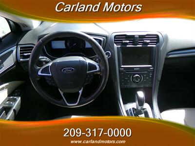 2014 Ford Fusion Titanium   - Photo 18 - Stockton, CA 95205