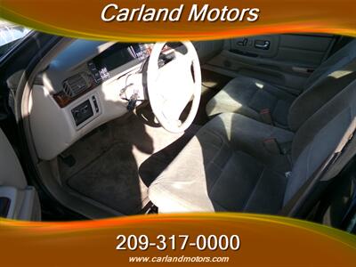 1997 Cadillac DeVille   - Photo 12 - Stockton, CA 95205